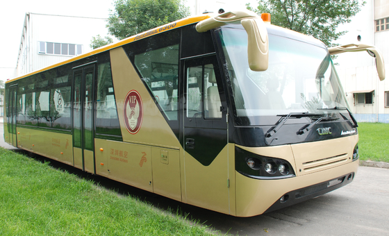 el equivalente al autobús del aeropuerto Cobus3000 que nuestro diseño es más especial y al precio es competitivo